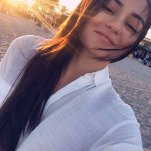 Meet your Posher, Criss